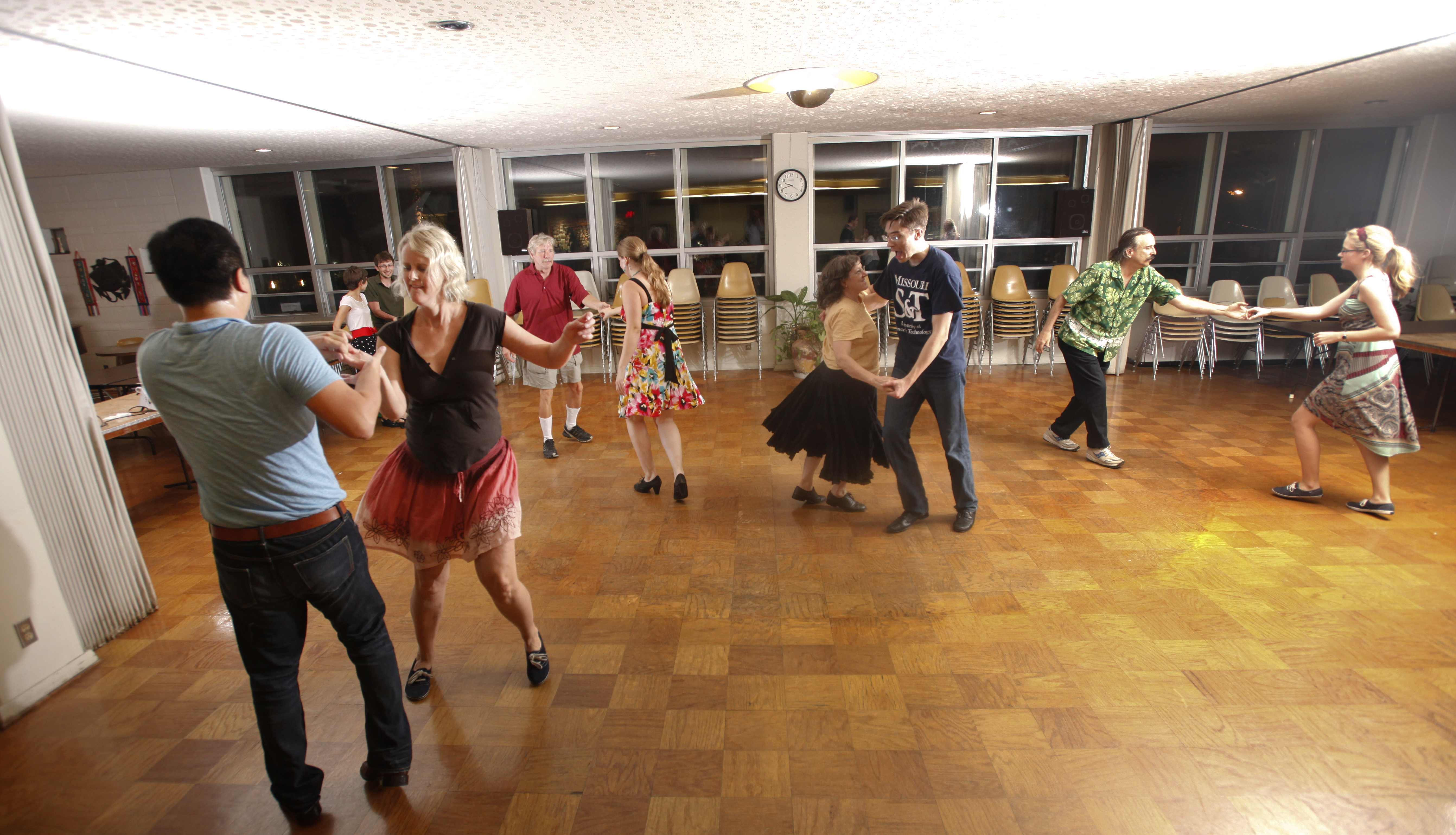 Today in Lawrence: Break in the heat; kids' nutrition class; swing ...